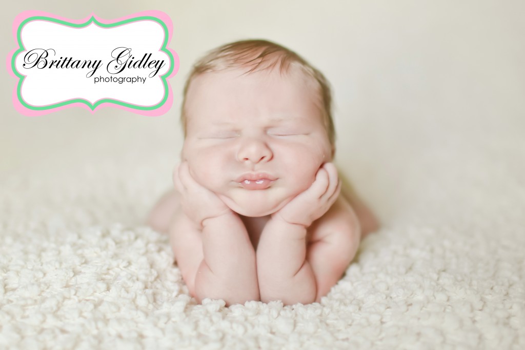 Newborn Session Cleveland | Brittany Gidley Photography LLC Newborn Session Cleveland | Brittany Gidley Photography LLC