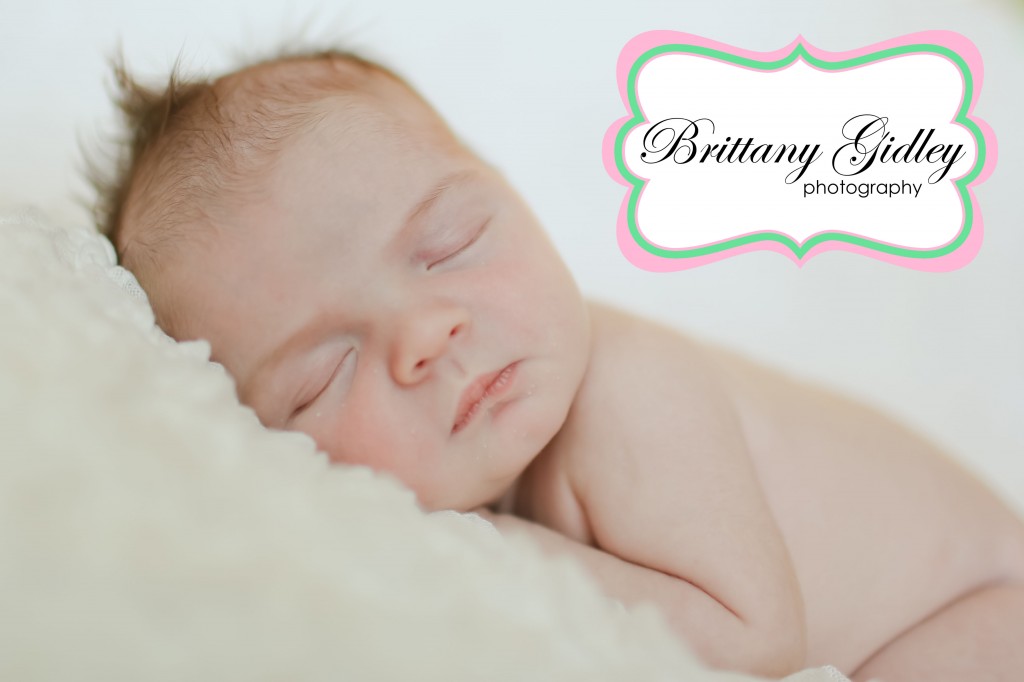Best Cleveland Newborn Photographer | Brittany Gidley Photography LLC Best Cleveland Newborn Photographer | Brittany Gidley Photography LLC