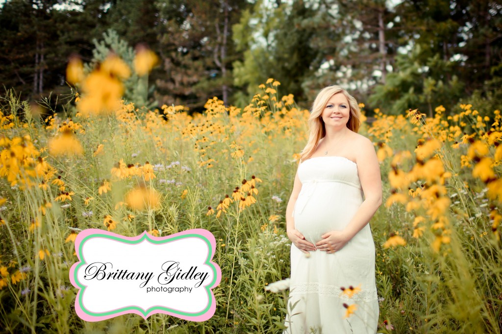 Maternity Pictures | Brittany Gidley Photography LLC