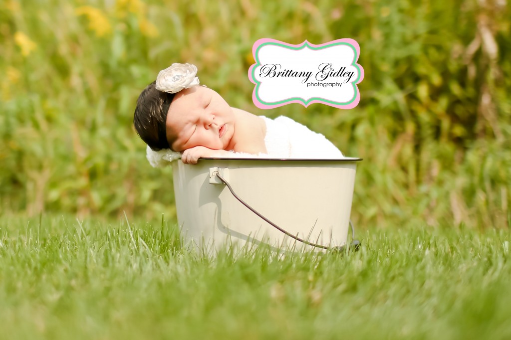 Avon Newborn Photographer | Brittany Gidley Photography LLC Avon Newborn Photographer | Brittany Gidley Photography LLC