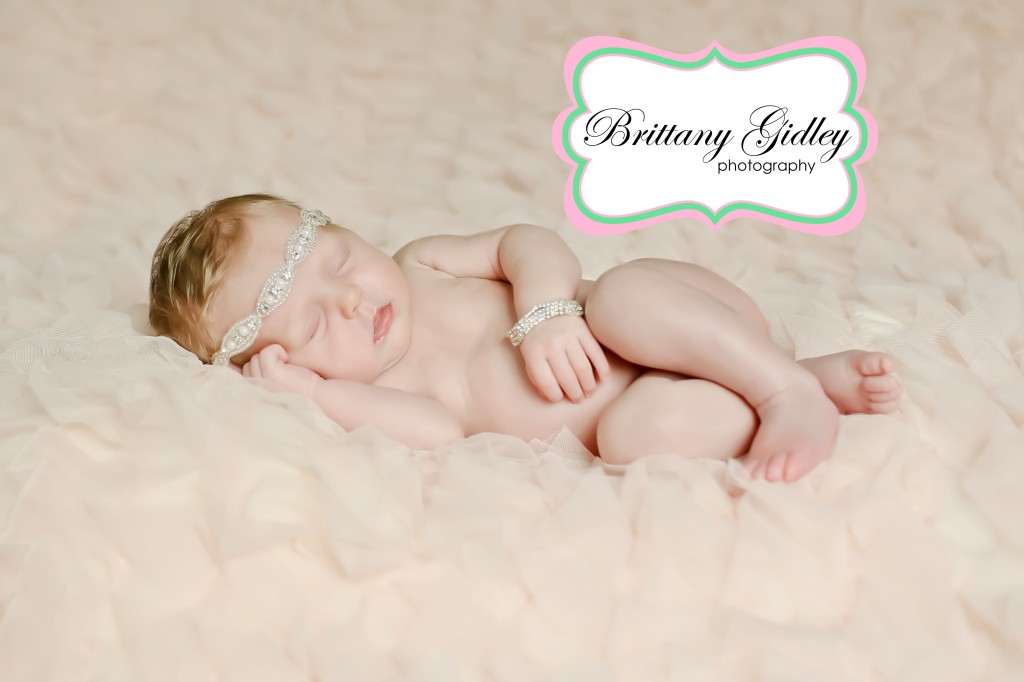 Cleveland Ohio Newborn Photographer | Brittany Gidley Photography LLC Cleveland Ohio Newborn Photographer | Brittany Gidley Photography LLC