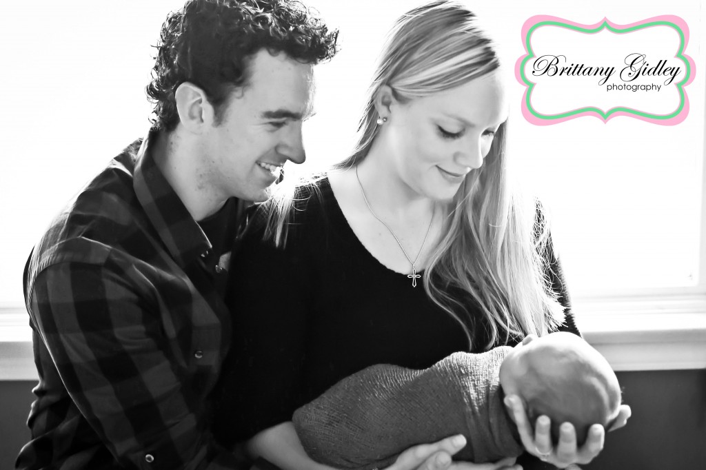 Newborn Baby With Family | Brittany Gidley Photography LLC
