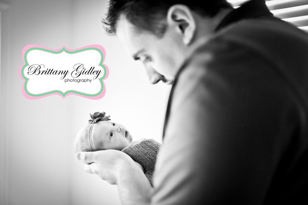 Dad and Newborn Baby | Brittany Gidley Photography LLC Dad and Newborn Baby | Brittany Gidley Photography LLC