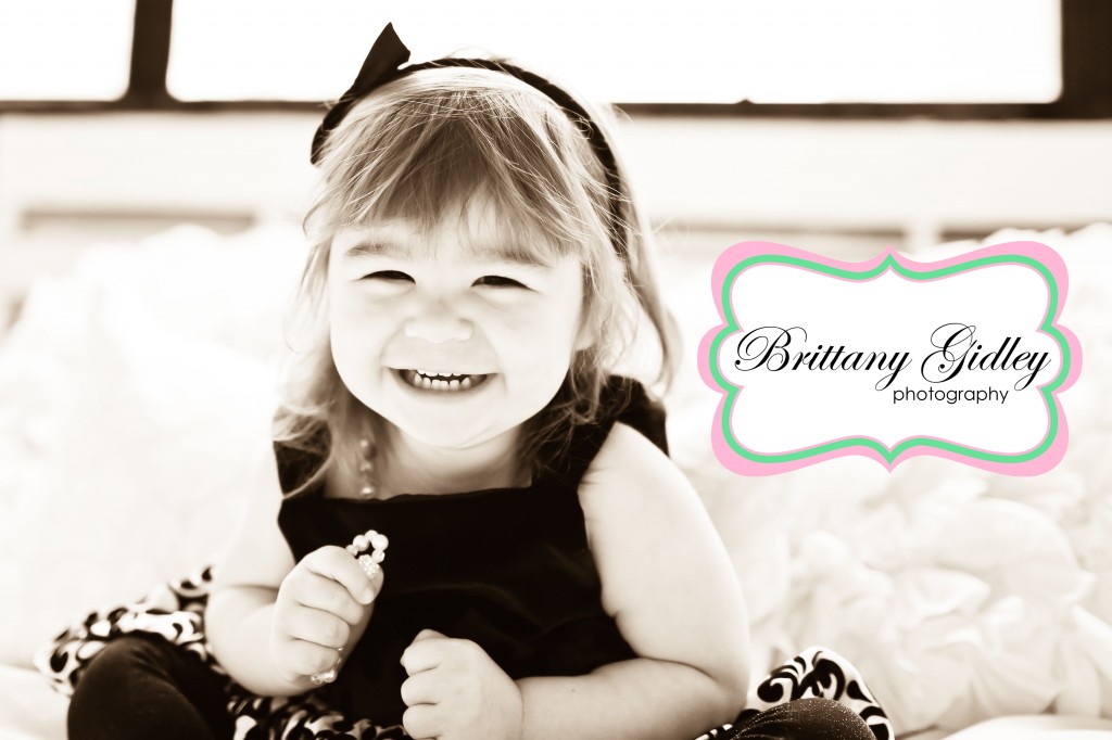Holiday Mini Sessions | Brittany Gidley Photography LLC | Cleveland Ohio
