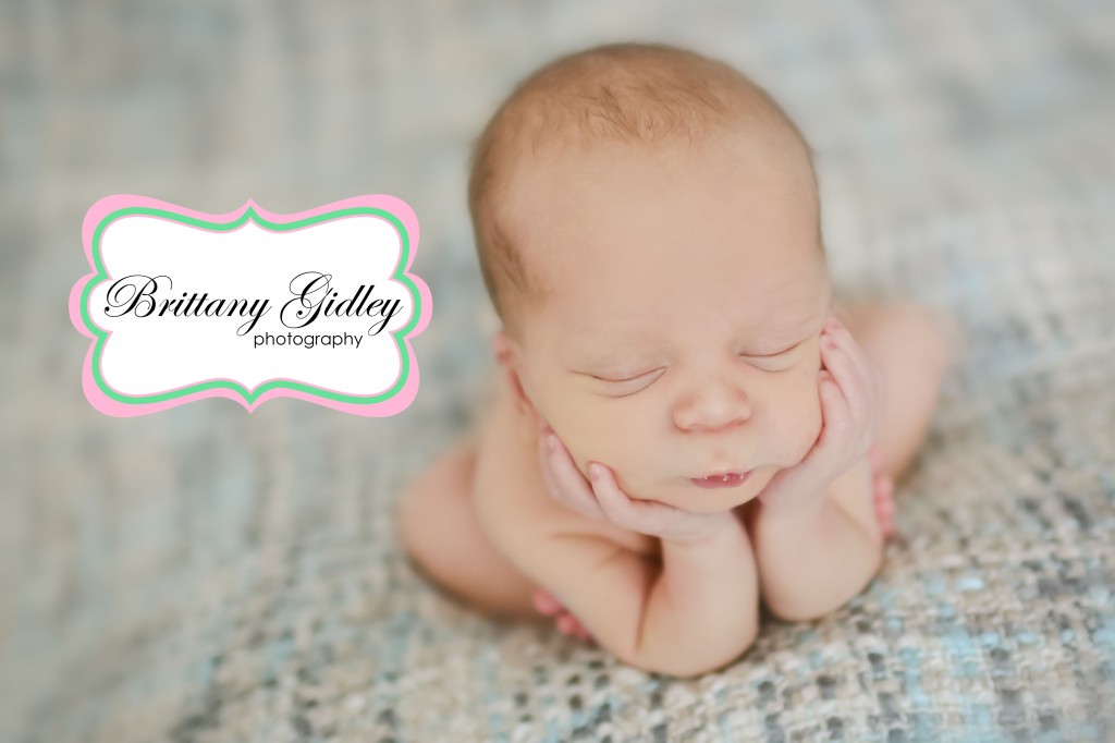 Froggy Pose | Face In Hands | Brittany Gidley Photography LLC