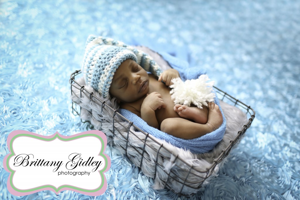 Winter Newborn | Brittany Gidley Photography LLC