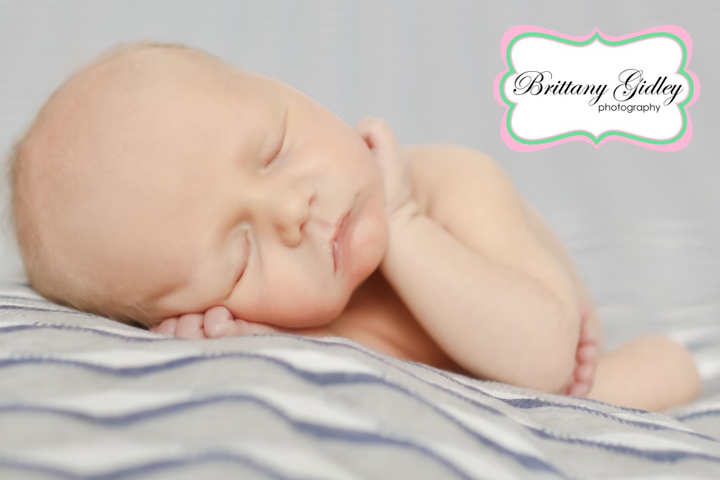 Newborn Poses | Brittany Gidley Photography LLC Newborn Poses | Brittany Gidley Photography LLC