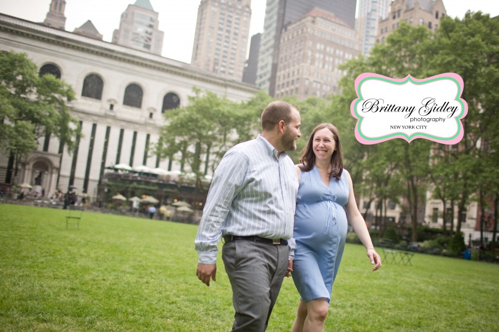 New York City Maternity Photography | Bryant Park | Brittany Gidley Photography LLC