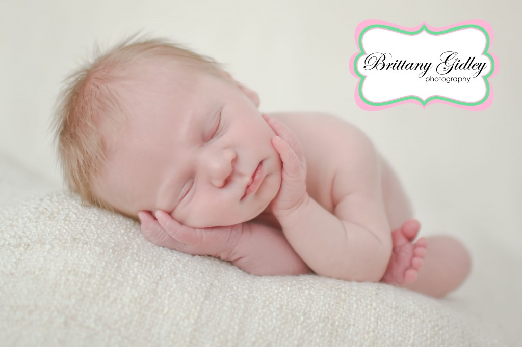 Taco Pose | Brittany Gidley Photography LLC