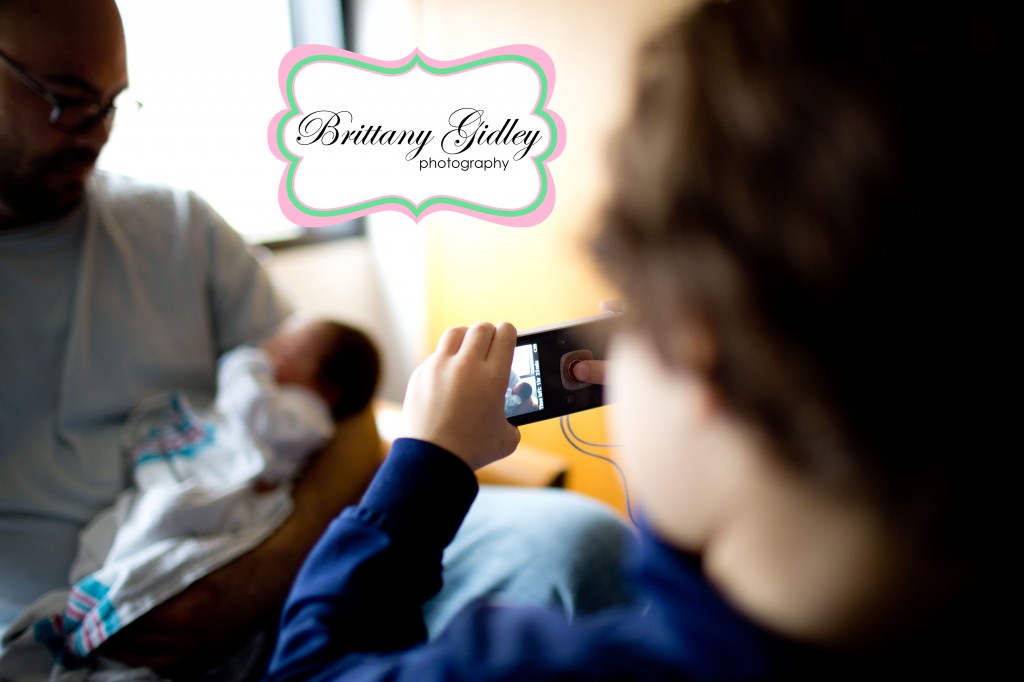 Big Brother Meeting Little Brother | Brittany Gidley Photography LLC