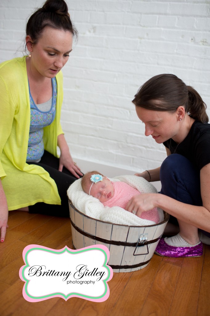 Newborn Mentoring | Brittany Gidley Photography LLC | Behind The Scenes