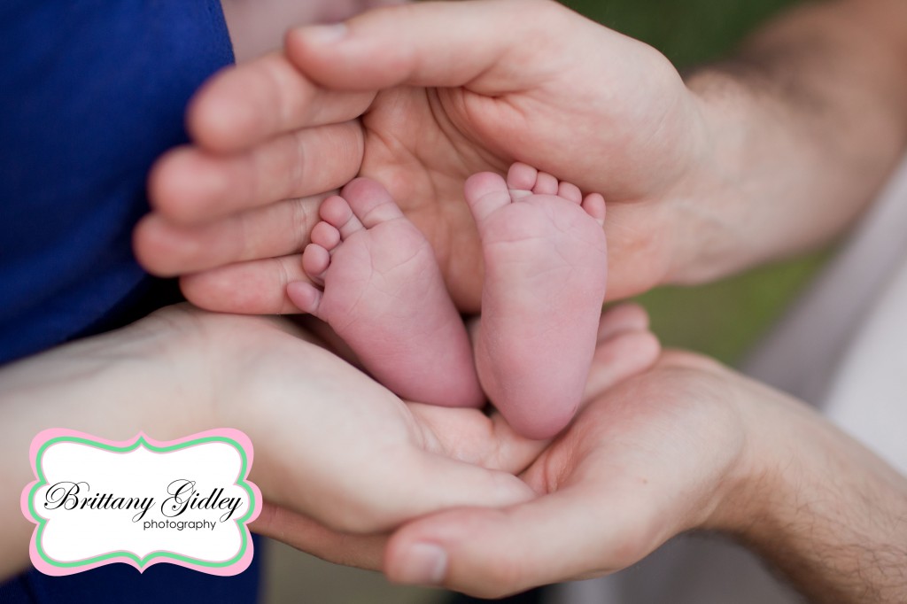 Outdoor Baby Details | Baby Girl | Lace | River | Natural Baby | Nature | Brittany Gidley Photography LLC