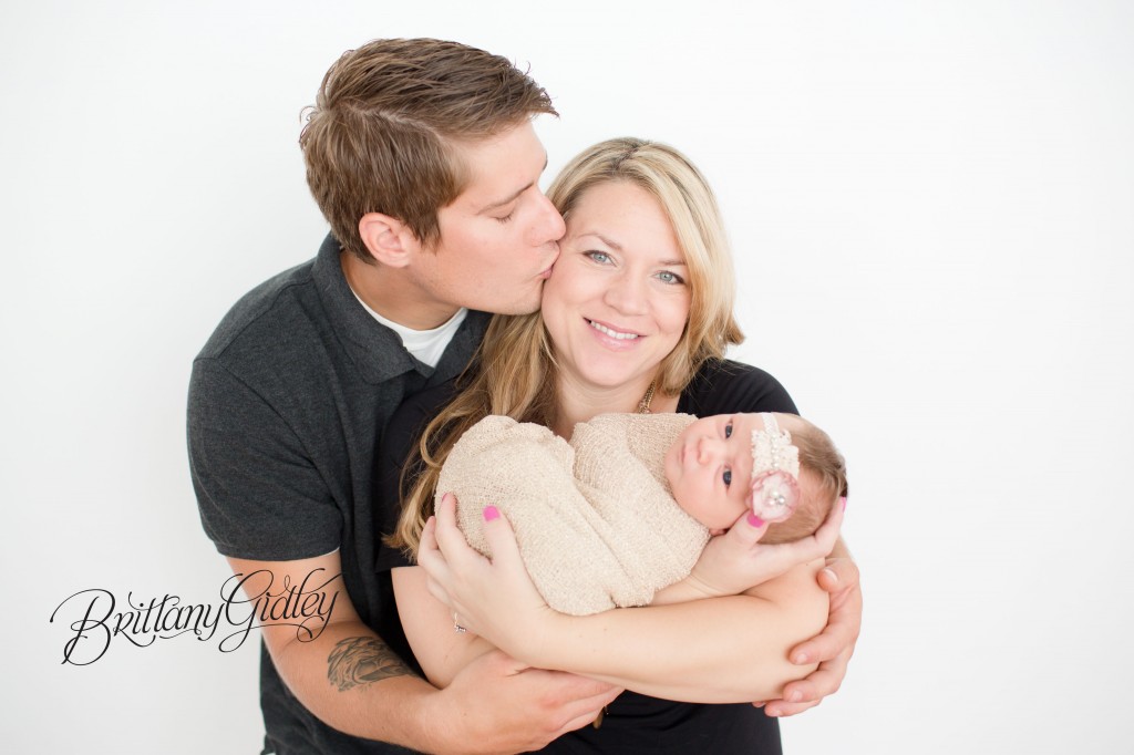 Newborn Family Photography | Newborn Baby | White | Love | Newborn Posing 