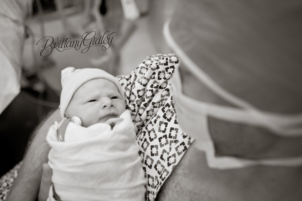 Newborn | Birth | Images | New Born Baby | Just Born | Newborn Baby | Photography | Fairview Ohio | Cleveland | Birth Photography | Birth Photographer