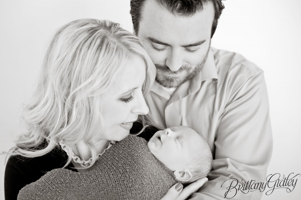 Newborn Baby Boy | Black & White | Infant | Brittany Gidley Photography LLC | Cleveland OH | Family