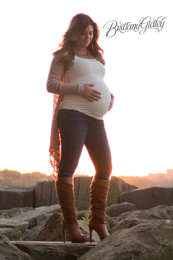 Golden Hour Maternity | Edgewater Park | Cleveland OH |Maternity Session | Brittany Gidley Photography LLC | Maternity Posing Inspiration | Posing | Pregnancy