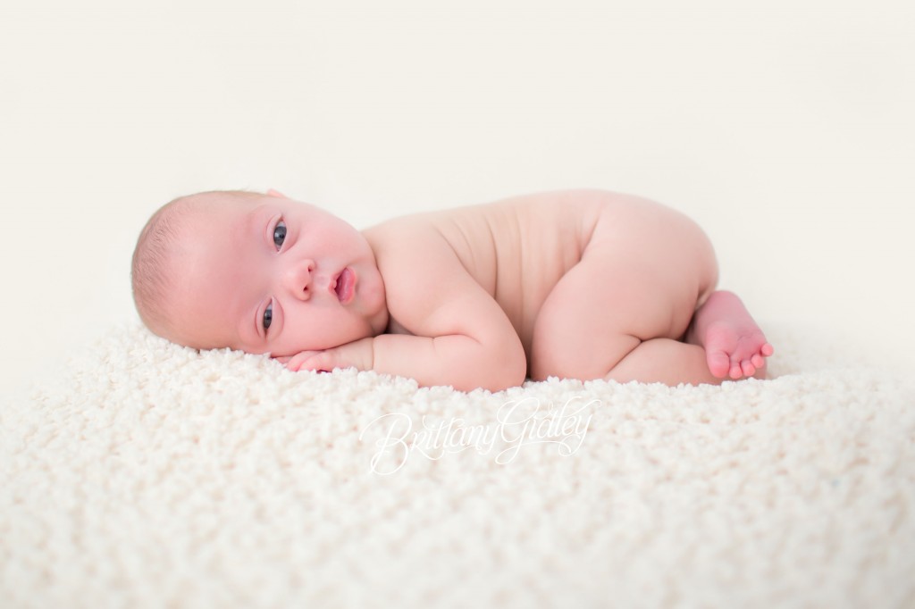Newborn Photo Shoot | Newborn Baby | Boy | Pants | Infant | Sleepy | Flokati