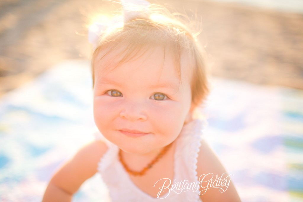 Sunset Photography | 12 Months | Baby Photography | Family Session | Edgewater Beach | Edgewater Park | Cleveland Ohio