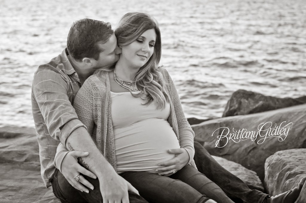 Brittany Gidley Photography LLC | Maternity Posing Inspiration | Posing | Pregnancy | Lake Erie | Shoreline | Adorable
