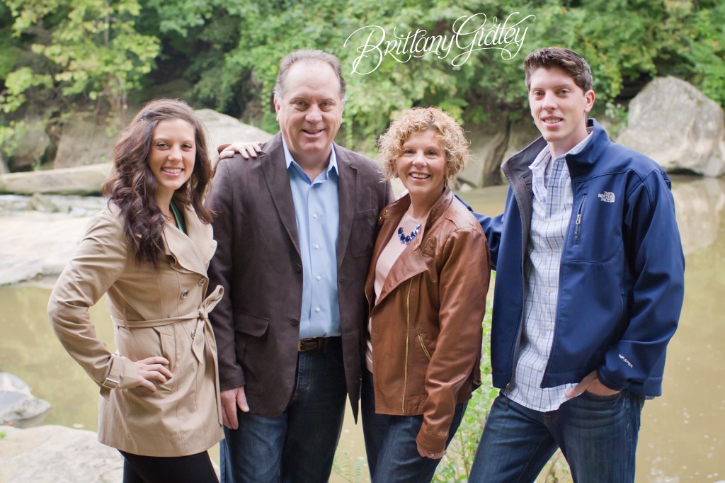 Family Session | Family Portrait | Stone | Fortier Park | Olmsted Falls | Ohio
