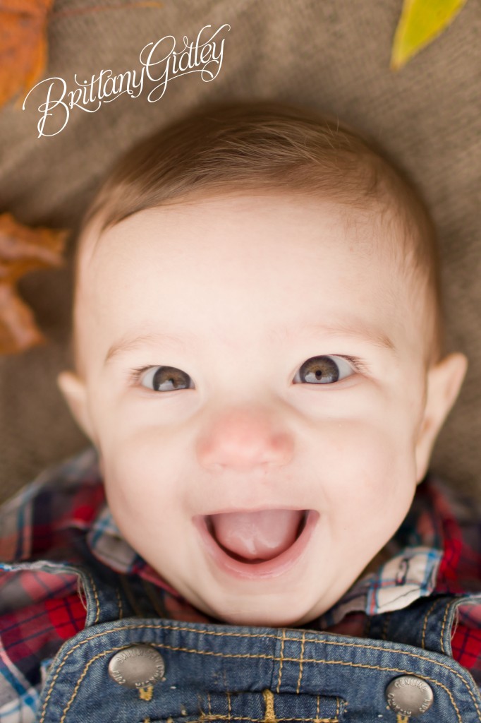 6 Month Baby | Apple Orchard | Chesterland, OH | Baby | Brittany Gidley Photography LLC