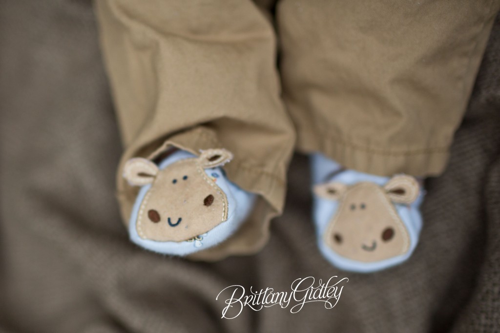 Little Brother | 3 Month Old Baby | Fall | Fortier Park | Olmsted Falls, OH | Brittany Gidley Photography LLC