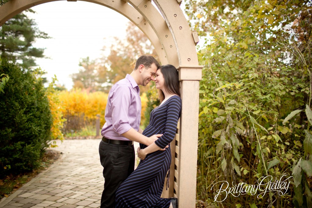 Akron Maternity | Cleveland Maternity | Photographer Photoshoot | Pregnancy | Maternity Posing | Inspiration | Brittany Gidley Photography LLC