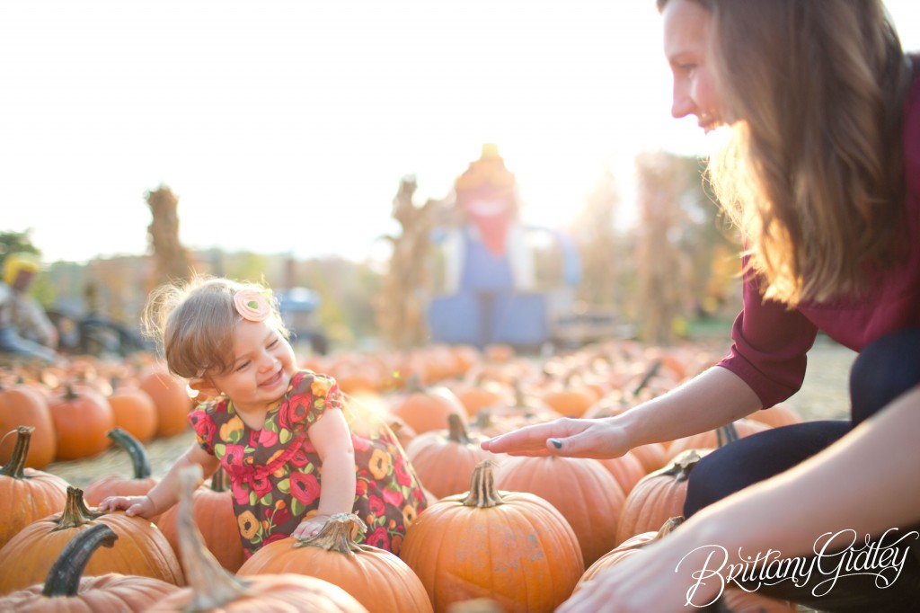 12 Month Baby | Pumpkin Patch | Fall | Autumn | Ohio | Brittany Gidley Photography LLC