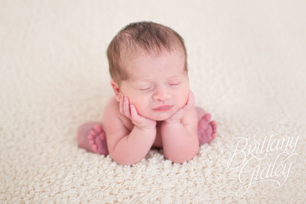 Newborn Studio | Newborn Froggy Pose | Baby Boy | Cleveland Ohio | Start With The Best | Brittany Gidley Photography LLC