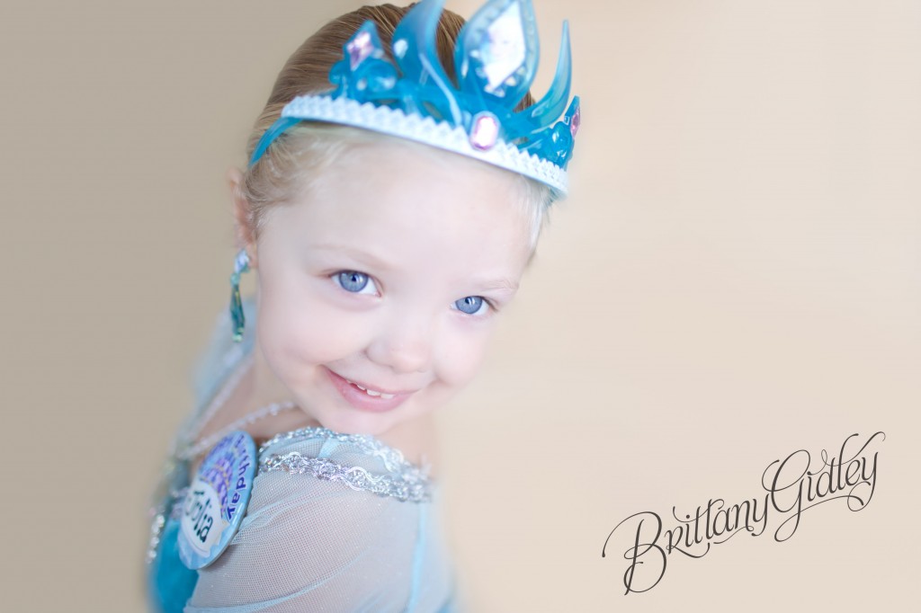 Disney World | Walt Disney World | Orlando, Florida | Happy Birthday | Princess Julia | Birthday Princess | Where Dreams Come True | Disney | On Location