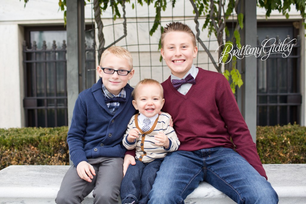 Modern Family Photography | Family of 5 | 3 Boys | Cleveland, OH | Brittany Gidley Photography LLC | Start With The Best