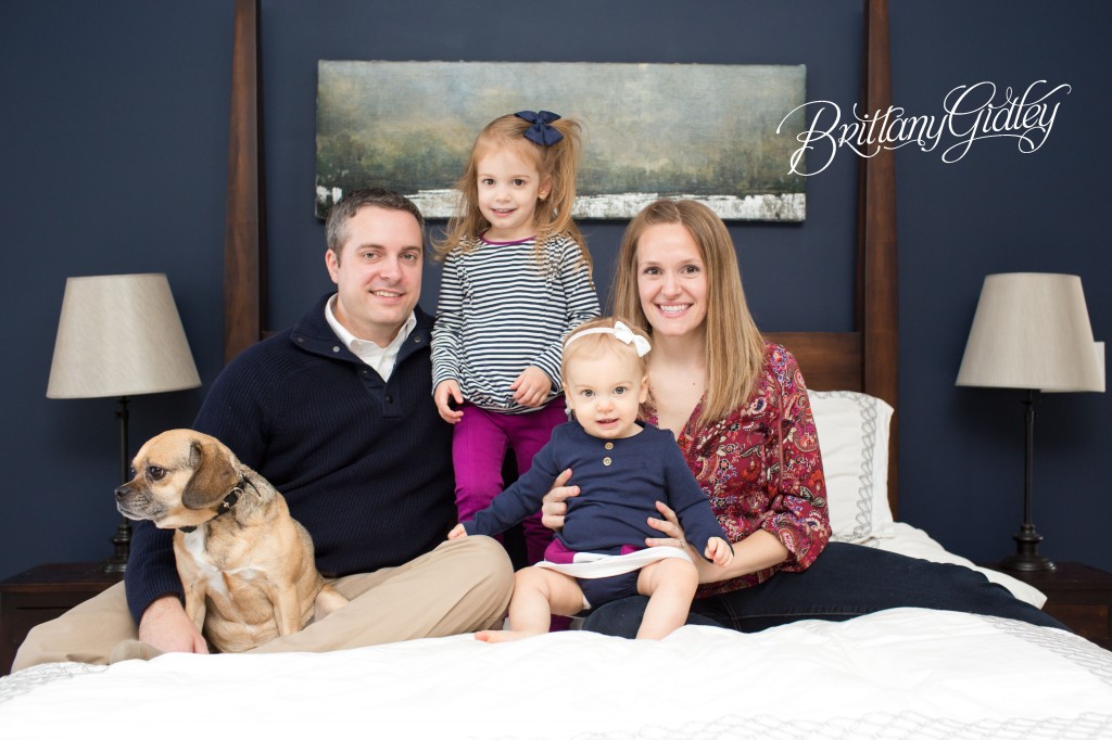 Lifestyle Photographer | On Location | In Home | Lifestyle Photography Session | Brittany Gidley Photography LLC | Sisters