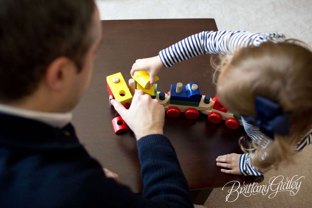 Lifestyle Photography | On Location | In Home | Lifestyle Photography Session | Brittany Gidley Photography LLC | Dad and Daughter