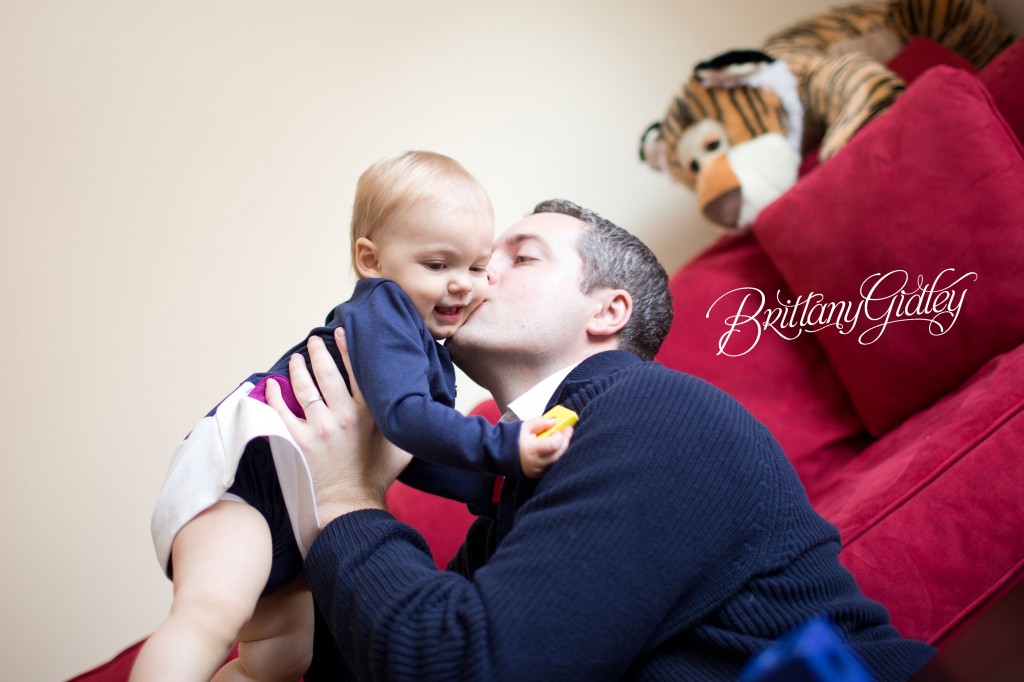 Lifestyle Photography | On Location | In Home | Lifestyle Photography Session | Brittany Gidley Photography LLC | Dad and Daughter