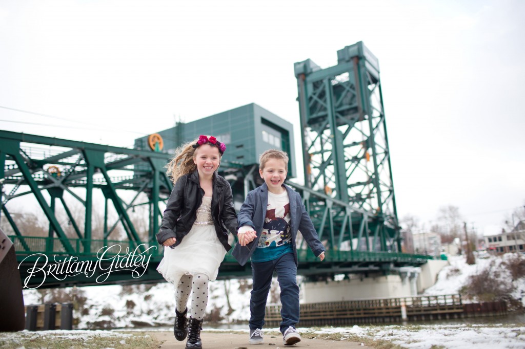 Fun Family Photography | Urban Family Photographer | Cleveland Ohio | 44114 | Brittany Gidley Photography LLC