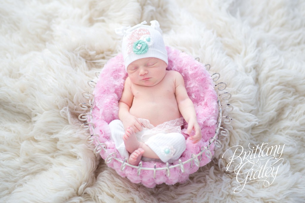 Winter Newborn Session | Pink | Teal | White | Posing Inspiration | Baby Girl | Brittany Gidley Photography LLC
