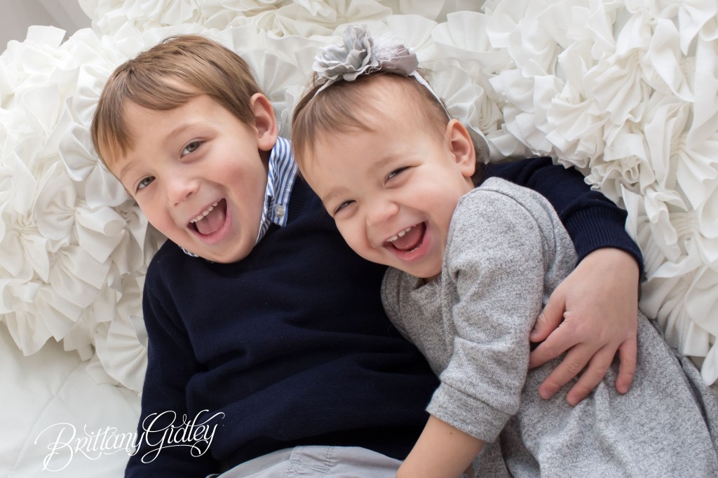 Cleveland Christmas Mini Sessions | Brittany Gidley Photography LLC | Start With The Best www.brittanygidleyphotography.com