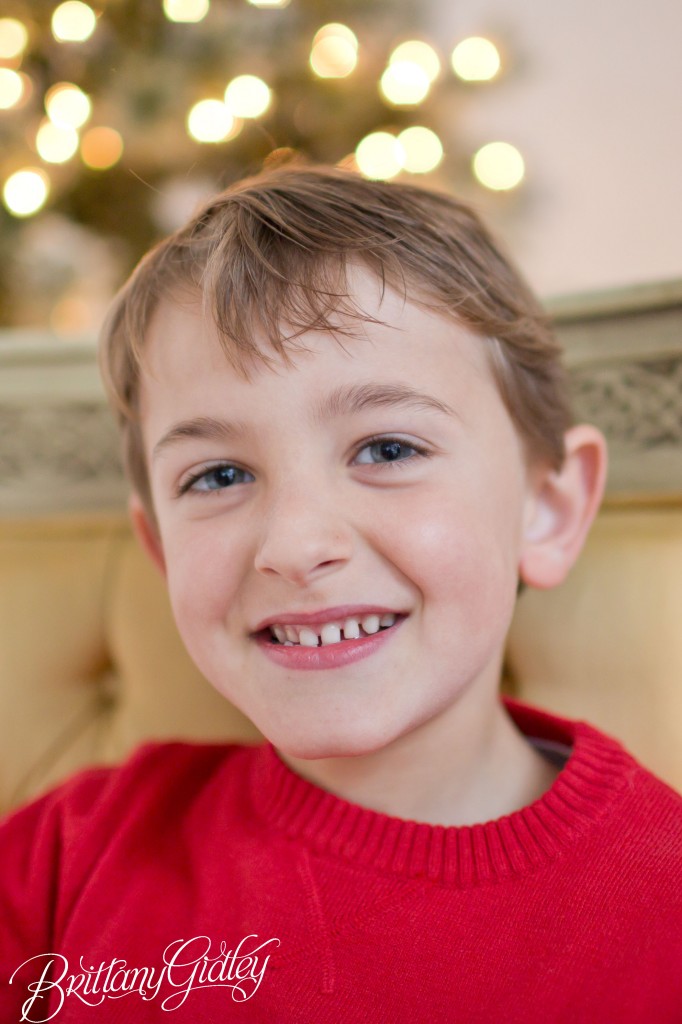 Christmas Mini Sessions | Brittany Gidley Photography LLC | Start With The Best www.brittanygidleyphotography.com