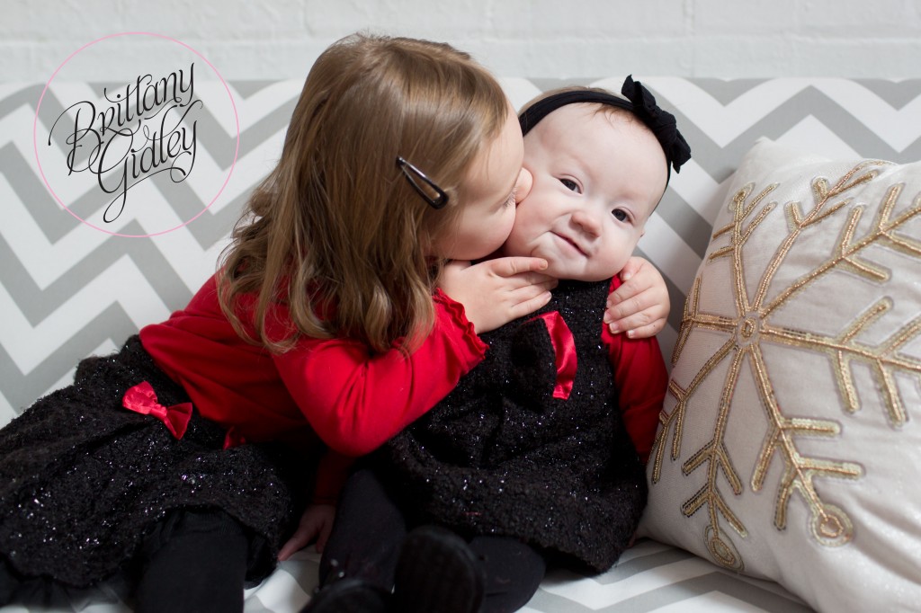 Sisters | Holiday Studio | Baby | Toddler | Big Sister | Little Sister | Smooch | Kisses | Brittany Gidley Photography LLC
