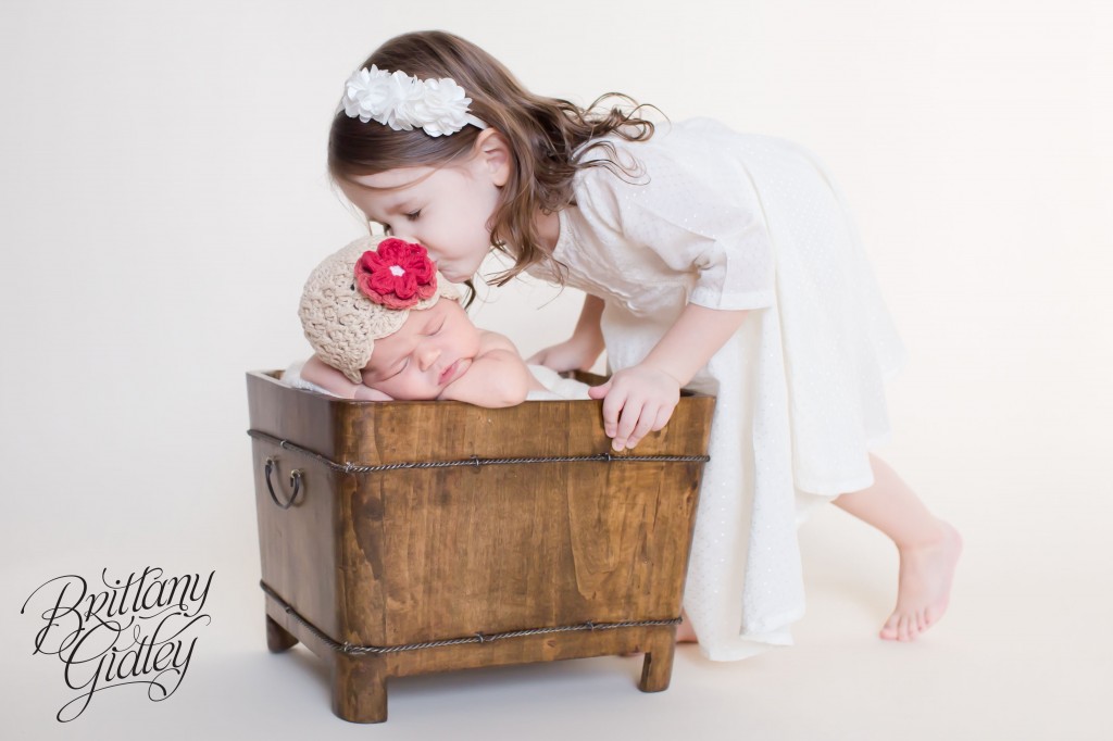 Newborn Baby Girl | Love | Cleveland | Sisters | Start With The Best | Brittany Gidley Photography LLC