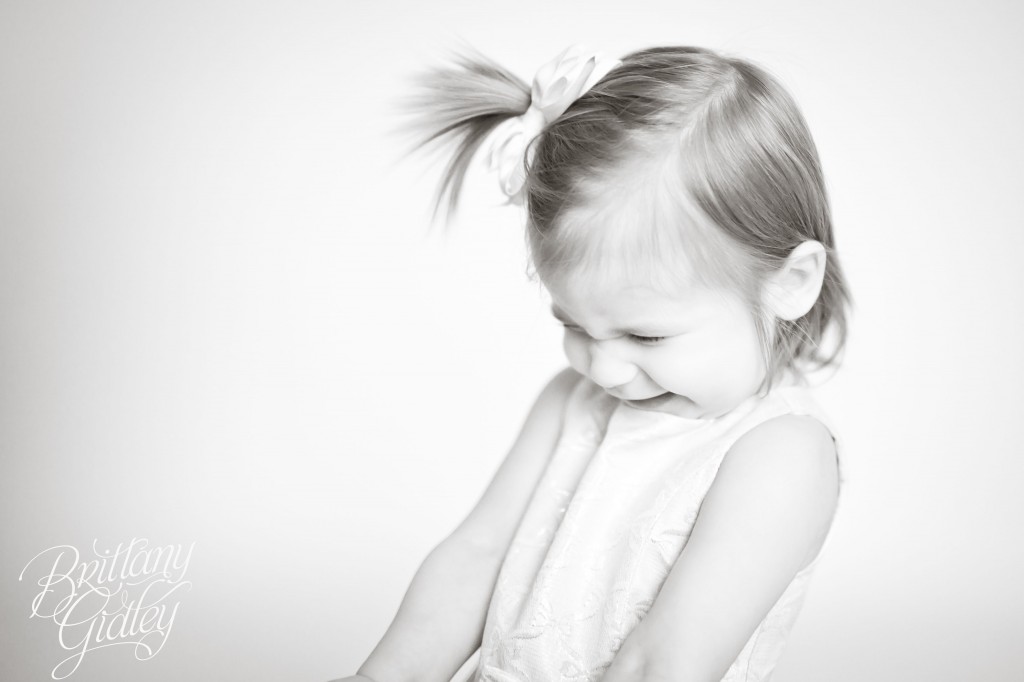 Cleveland Toddler Photography | Giggles | Toddler | Frozen | Love | Brittany Gidley Photography LLC
