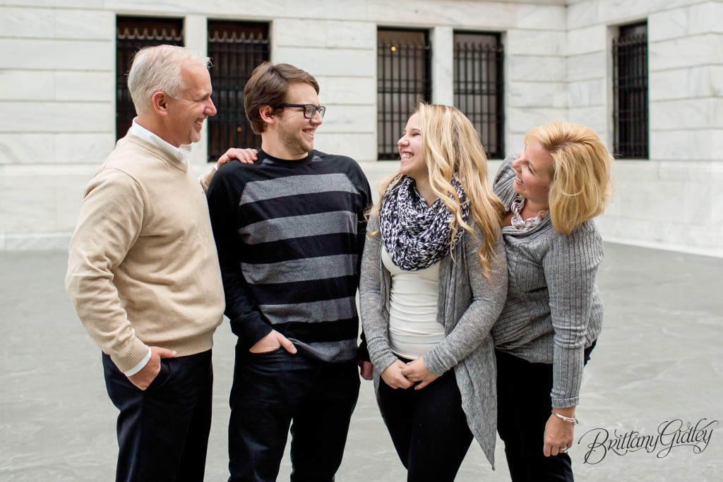 Extended Family Photographer | Cleveland Ohio | Brittany Gidley Photography LLC