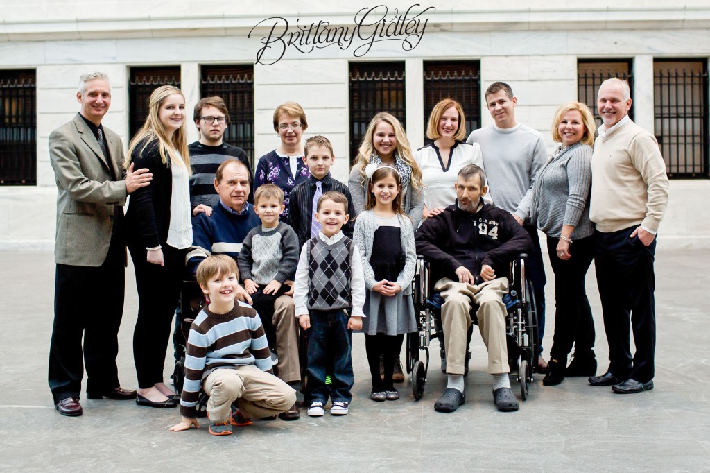 Extended Family Pictures | Cleveland Ohio | Brittany Gidley Photography LLC