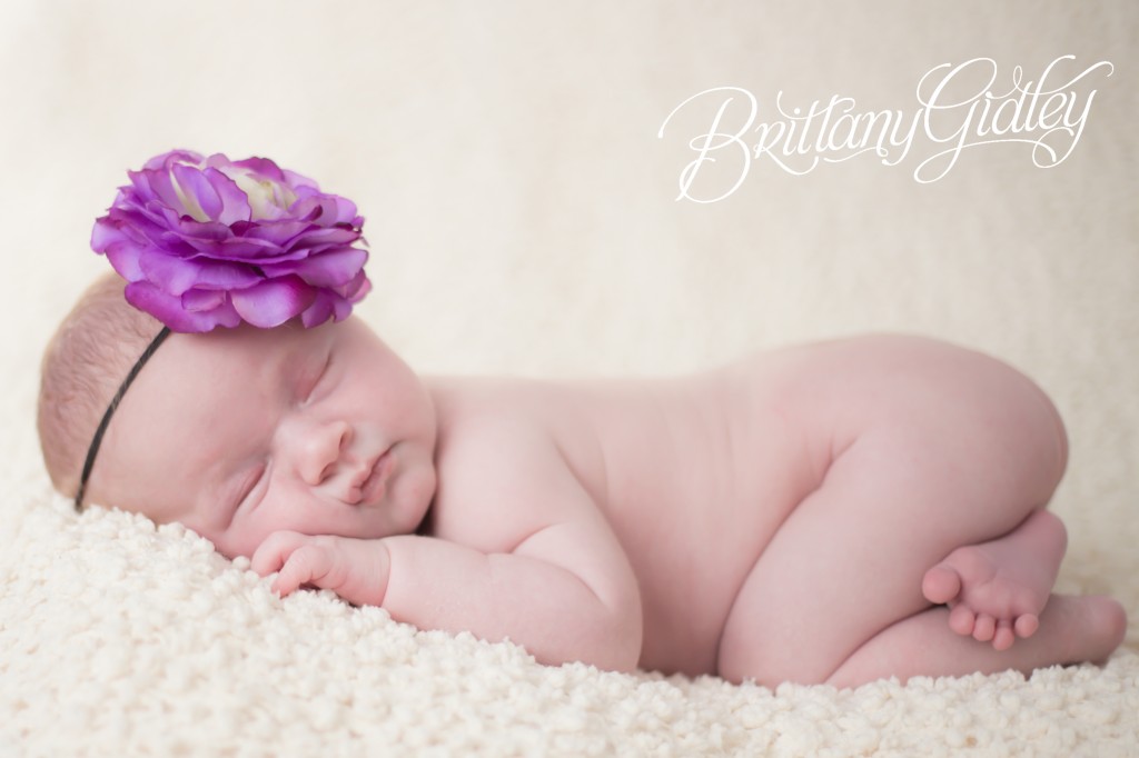 Little Sister | Jackie Ludwig for Brittany Gidley Photography LLC | Start With The Best | Cleveland Ohio