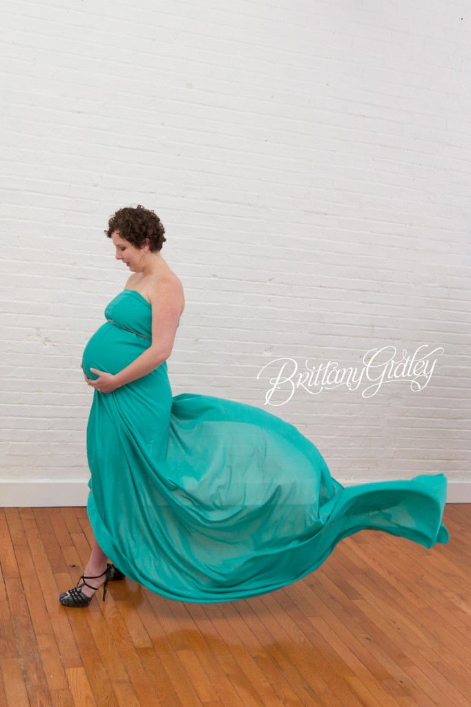 Maternity Photography Studio | Maternity Images | Pregnancy Photography | Inspiration | Start With The Best | Brittany Gidley Photography LLC