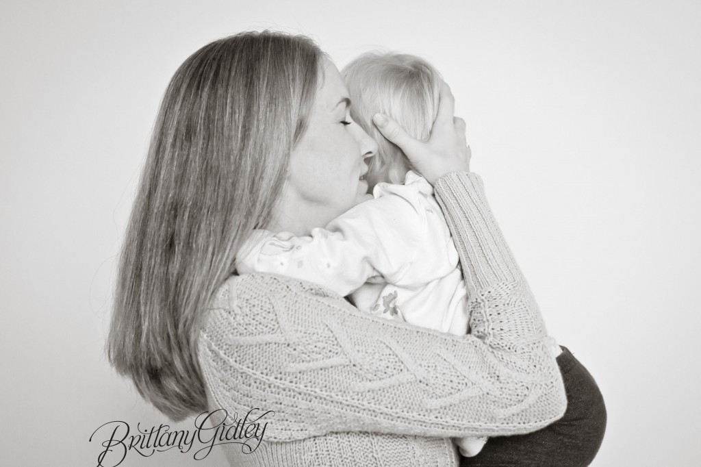Mother & Daughter | Toddler | Photography Inspiration | Natural Light | Studio | Brittany Gidley Photography LLC