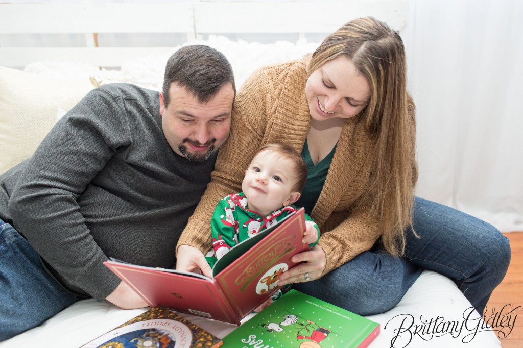 Family | Simple | Christmas | Bokeh | Start With The Best | Brittany Gidley Photography LLC