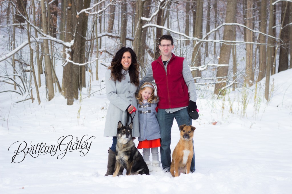 Winter Family Session | Cleveland Ohio | Snow | Family Portraits