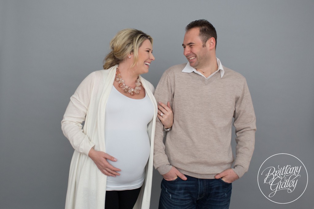 Cleveland Maternity Photographer | Maternity Photography | Start With The Best | Maternity Inspiration | Pregnancy | Pretty 