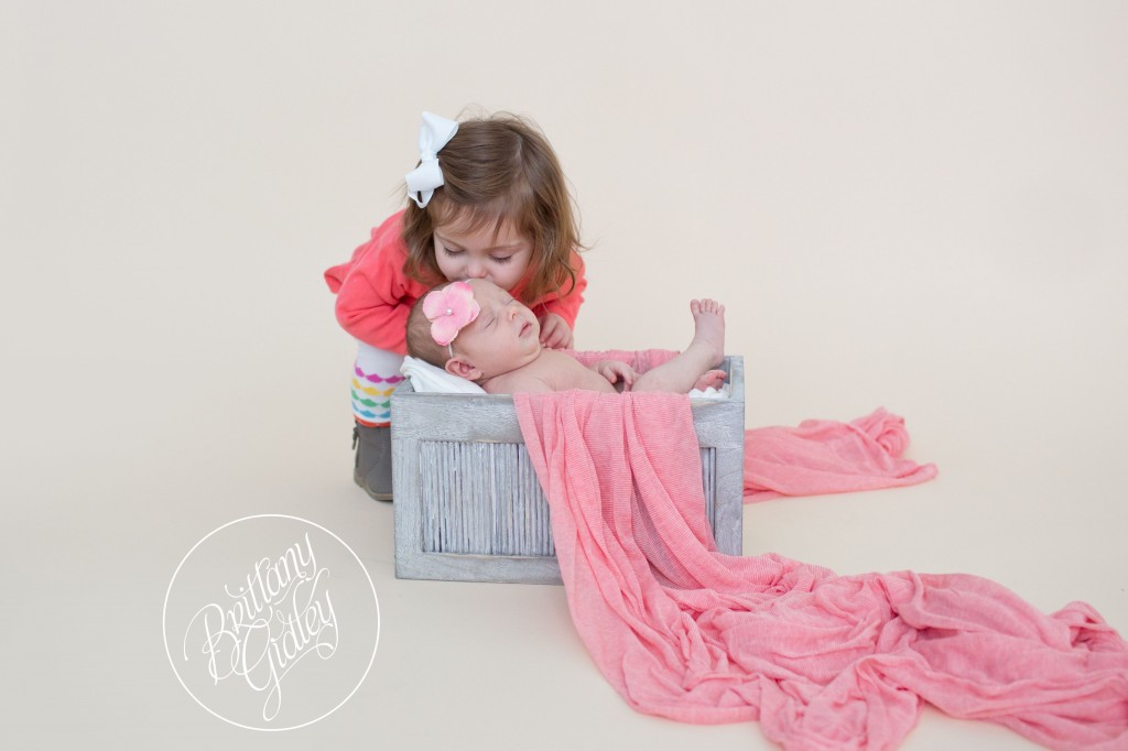 Cleveland Newborn Photography | Cleveland Newborn | Start With The Best | Brittany Gidley Photography LLC